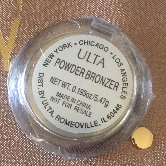 ULTA Eyes and Cheek Bundle - Eyeshadow Quad and Bronzer - Picture 6 of 6
